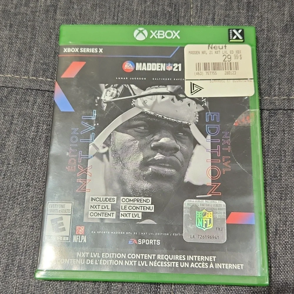**Unopened**Series X Madden NFL 21 Game - Green - Picture 1 of 3